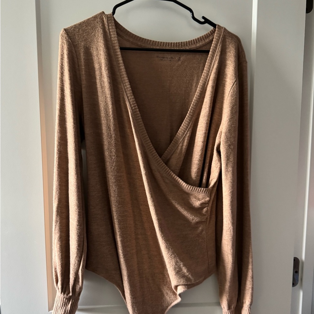 Abercrombie & Fitch Brown Knit Sweater